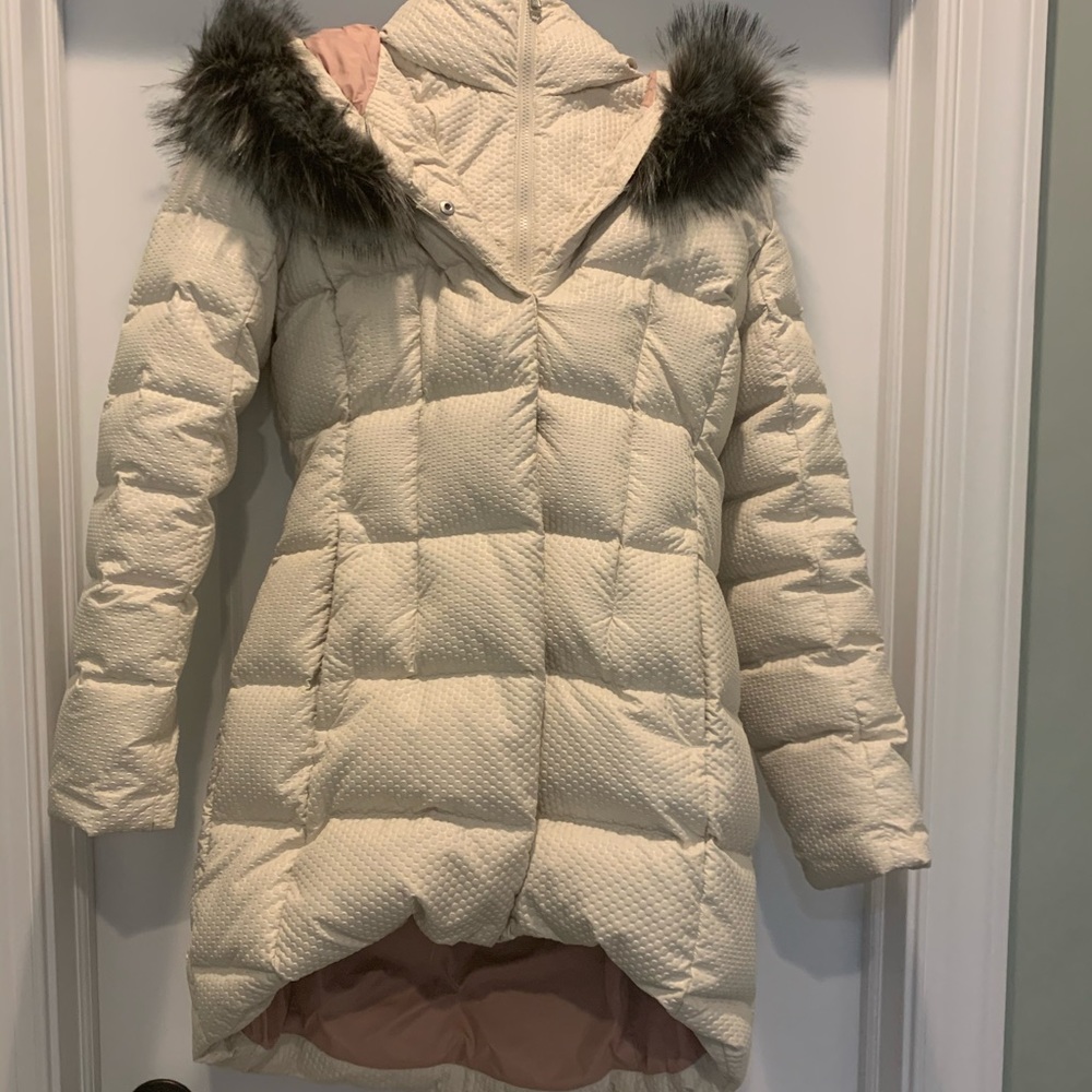 The North Face “hey mama parkina”